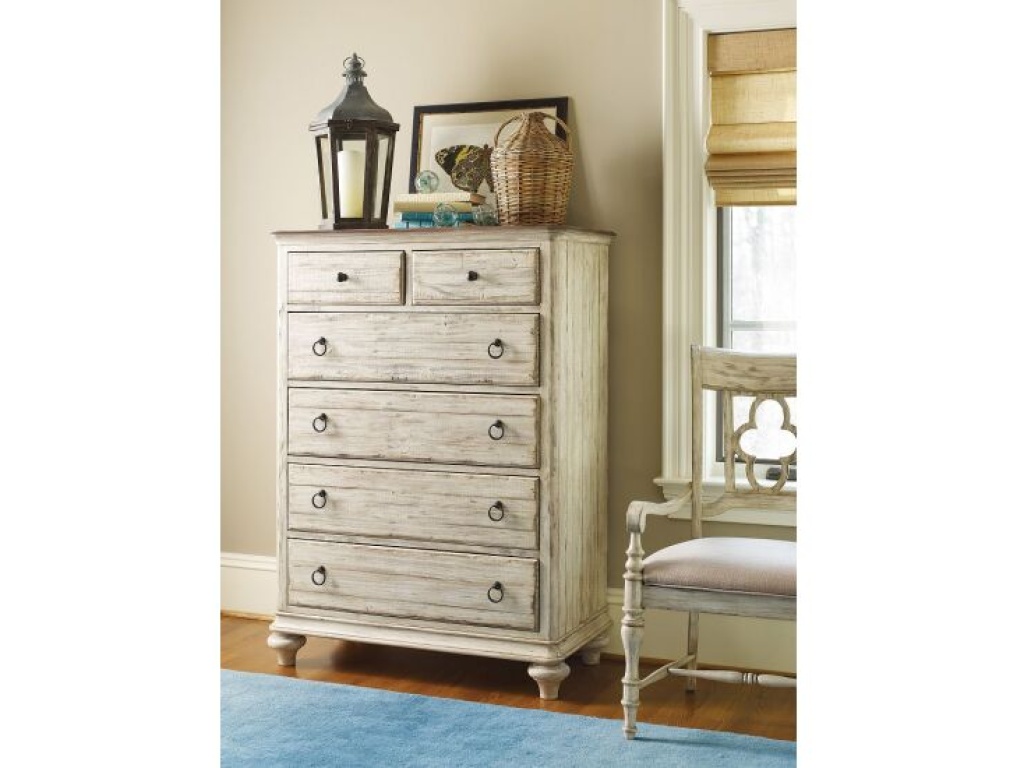 Hamilton Chest - image 1