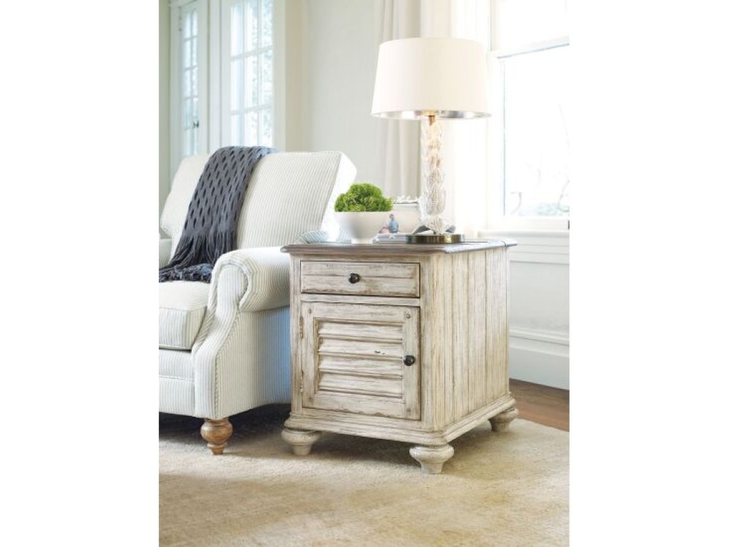Weatherford Chairside Table - image 1