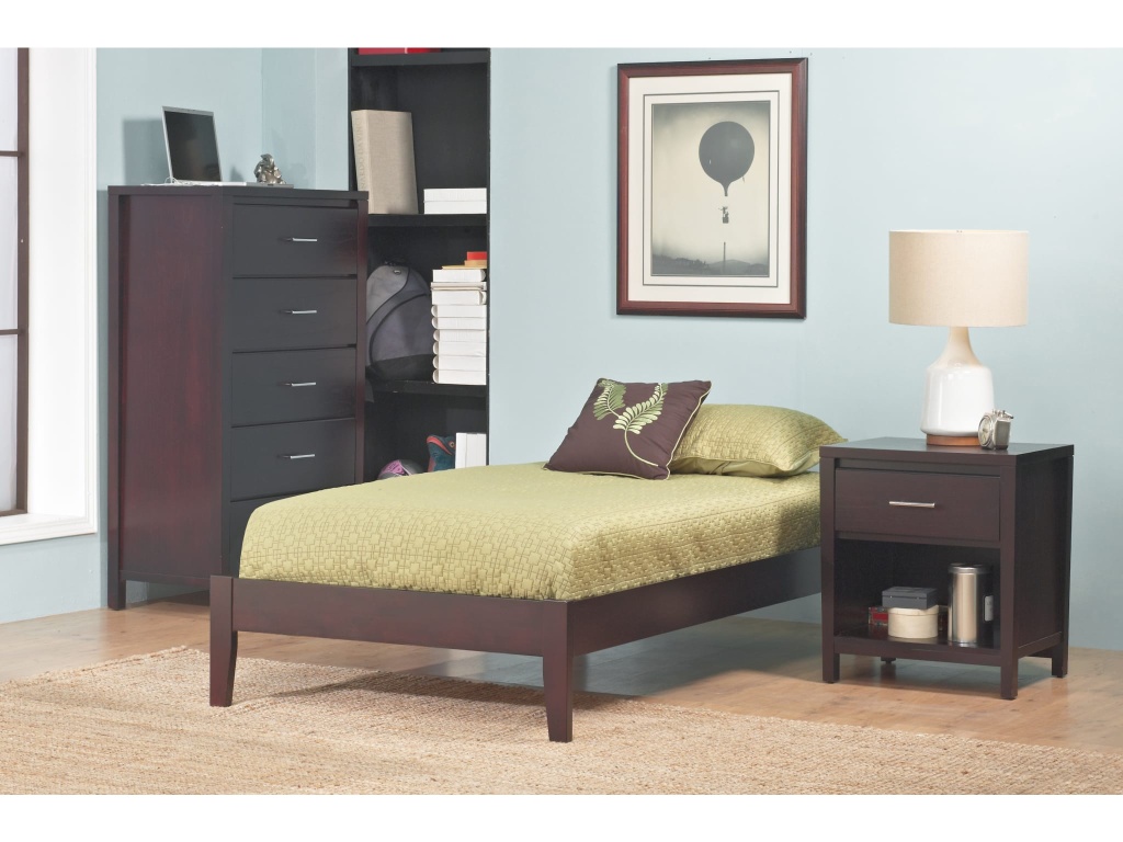 Simple Wood Platform Bed in Espresso - image 2