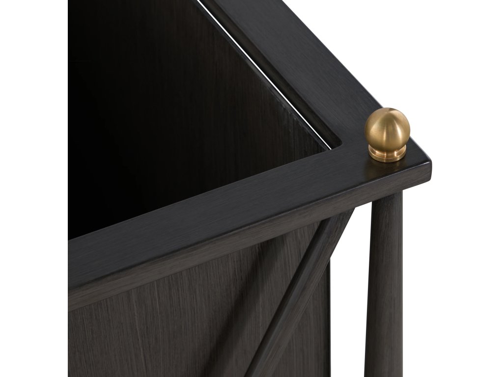 Roma Medium Planter - image 3
