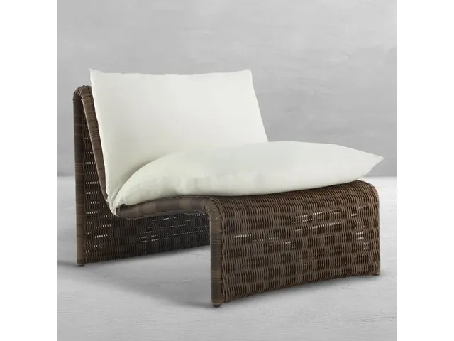 Como Resin Wicker Outdoor High Back Lounge Chair