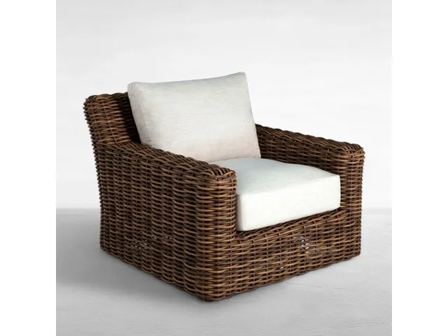 QS Montauk Swivel Lounge, Raffia with Bali Pearl Cushions