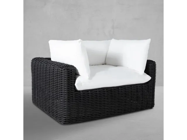 Montecito N-Dura Resin Wicker Outdoor Lounge Chair