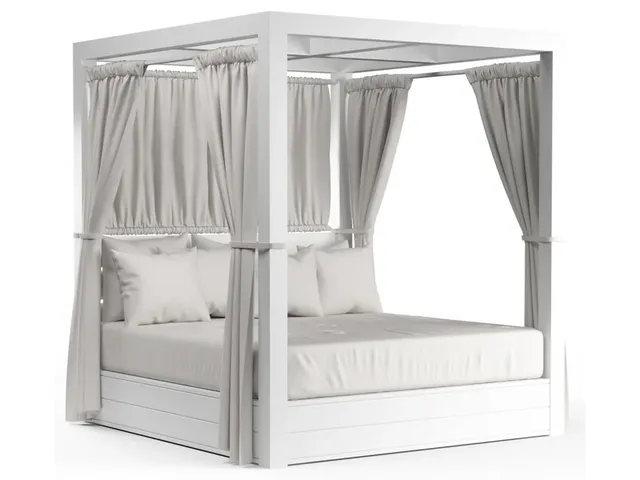 Newport Resort King Daybed
