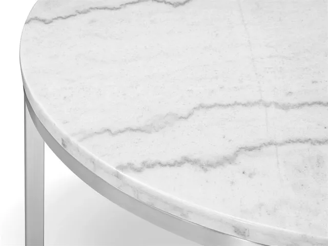 Round Cocktail Table