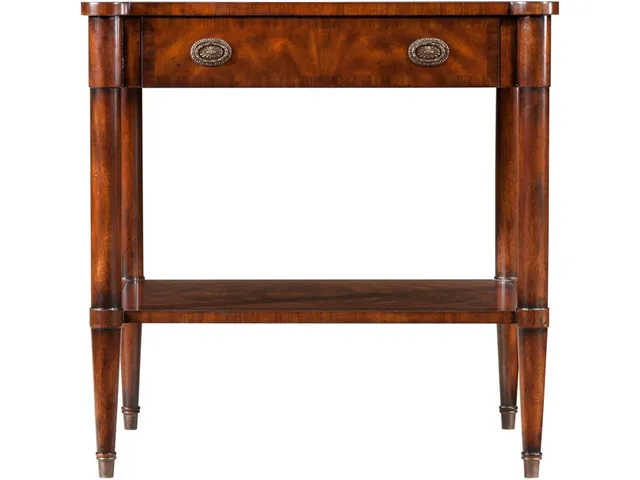 Pied-À-Terre Side Table