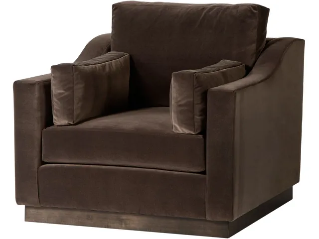 Plinth Club Chair