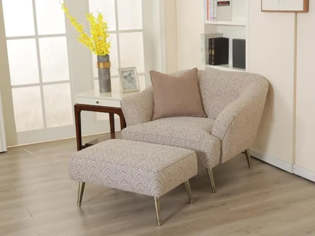 Accent Ottoman (Praline)