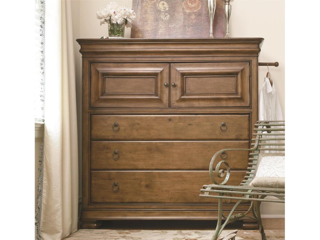 Dressing Chest - main image