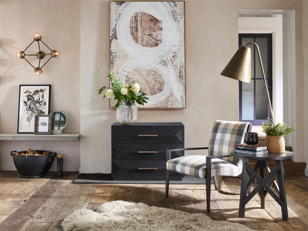 Collins Chest - main image