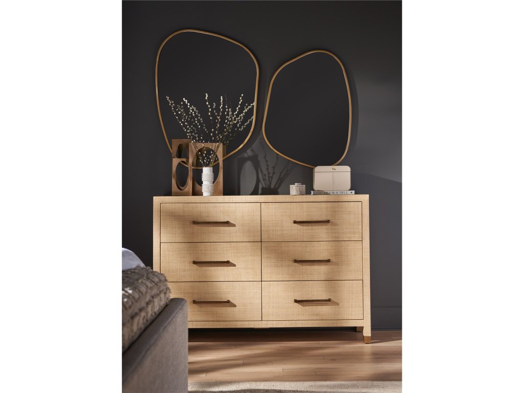 Leah Dresser - main image