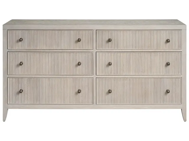 Carmen Dresser