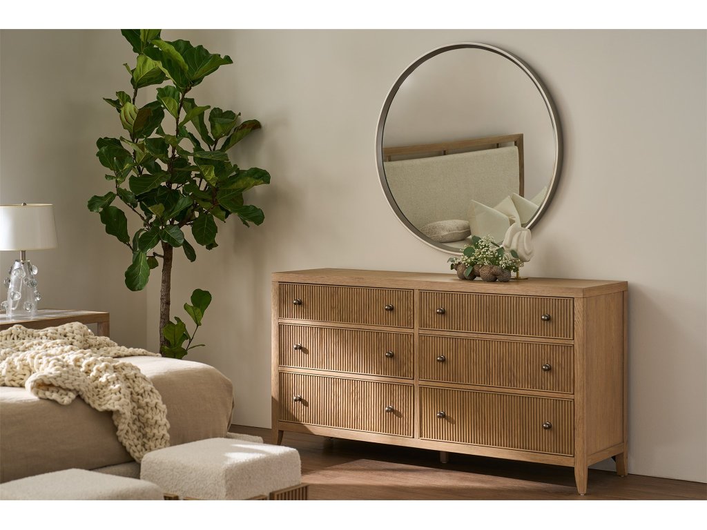 Carmen Dresser - main image