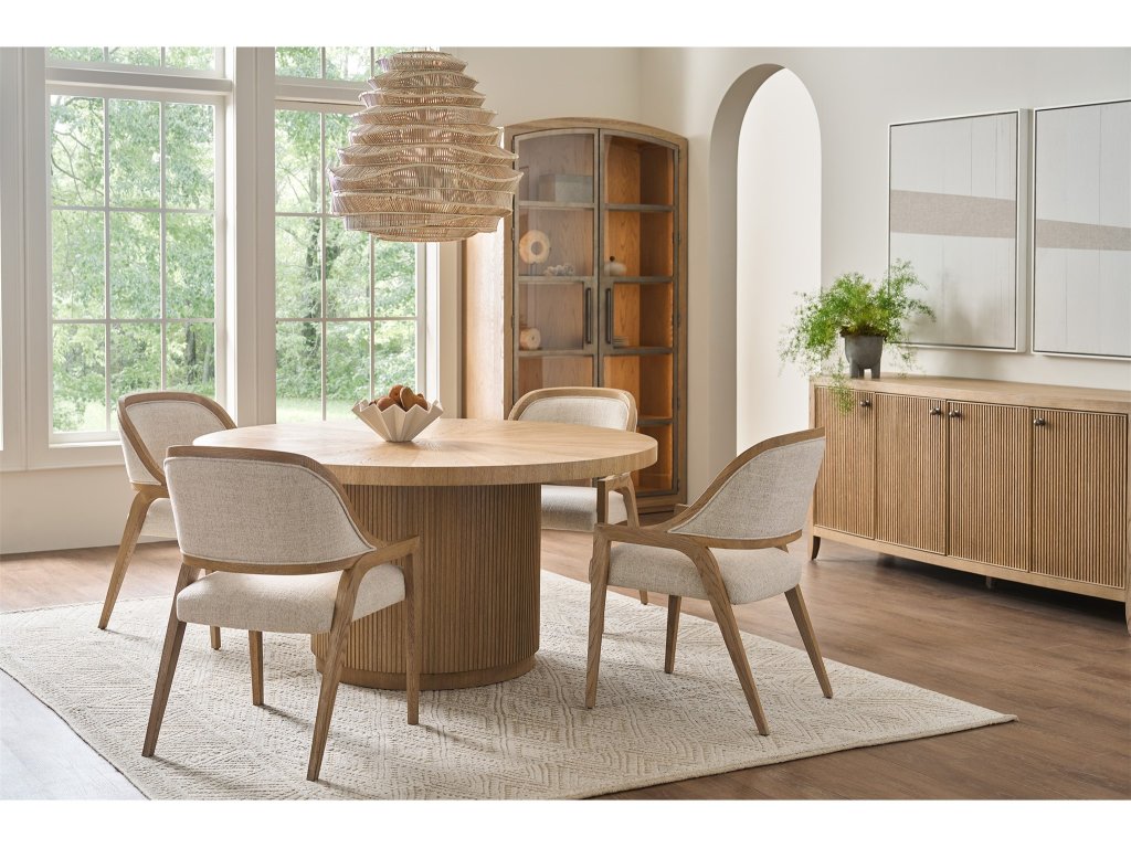 Carmen Round Table - image 2