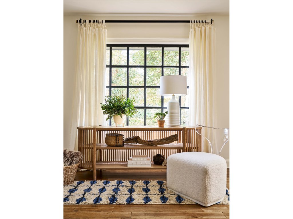 Mirissa Swivel Chair - image 2