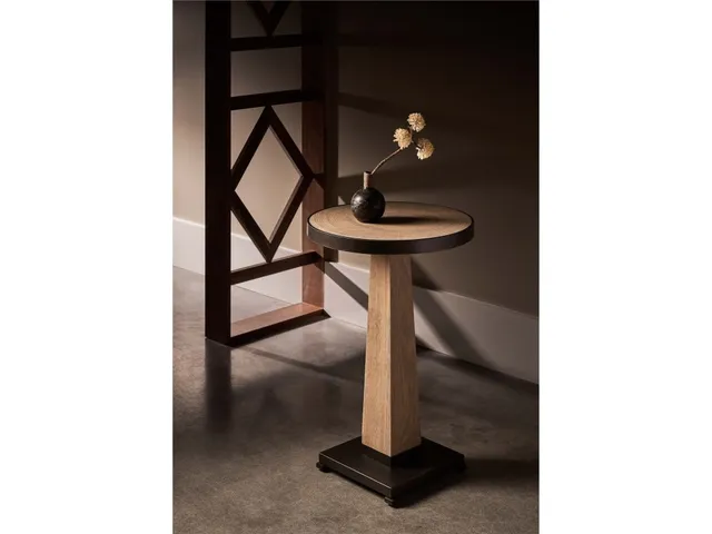 Canyon Spot Table
