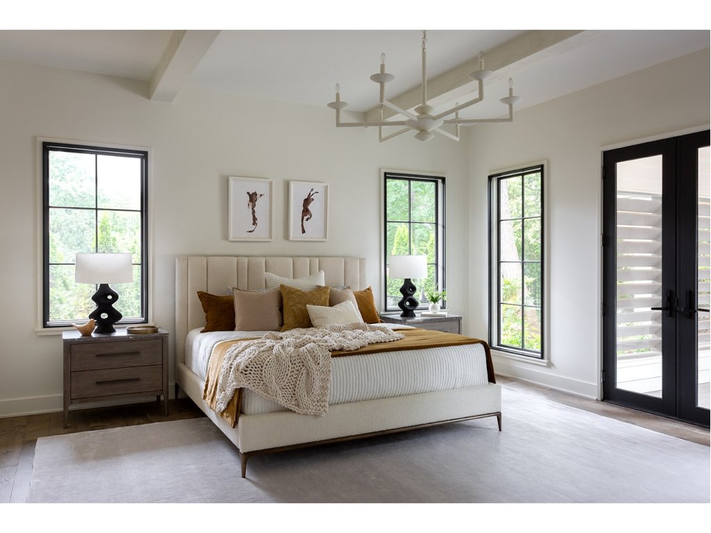 Summerland Uphol Bed King - image 2