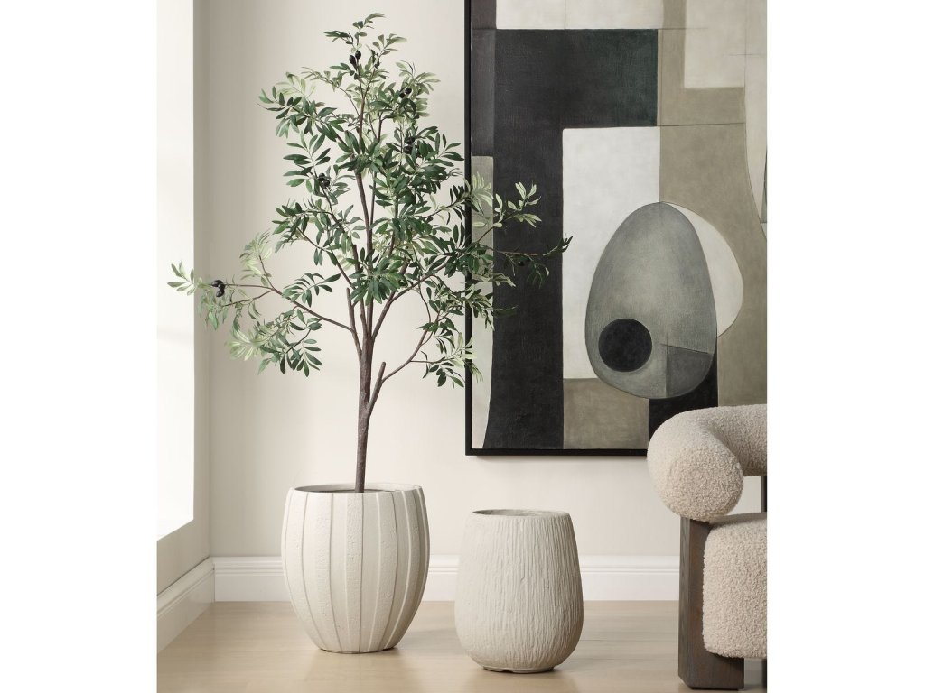 Rustic Ridge Outdoor Planter - image 3