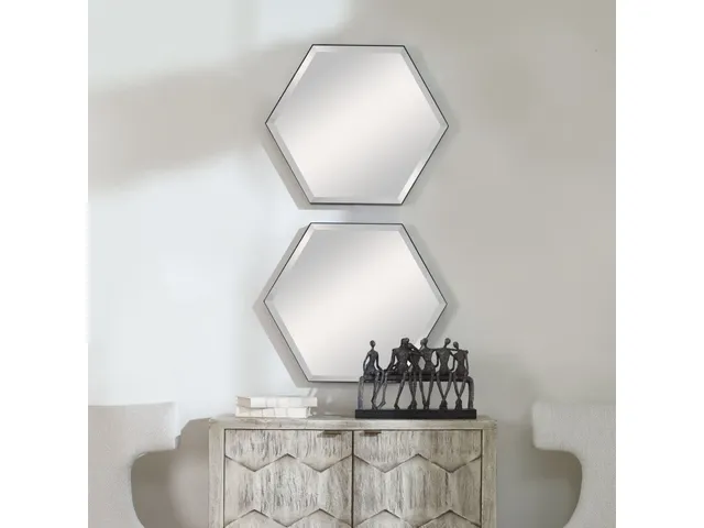 Amaya Hexagon, S/2 - Alternative View