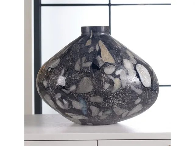 Pebble Vase - Large - Alternative View