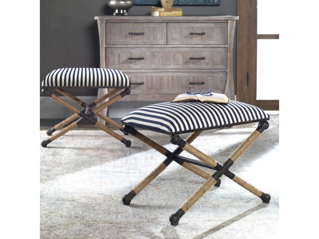 Braddock Small Bench - image 7