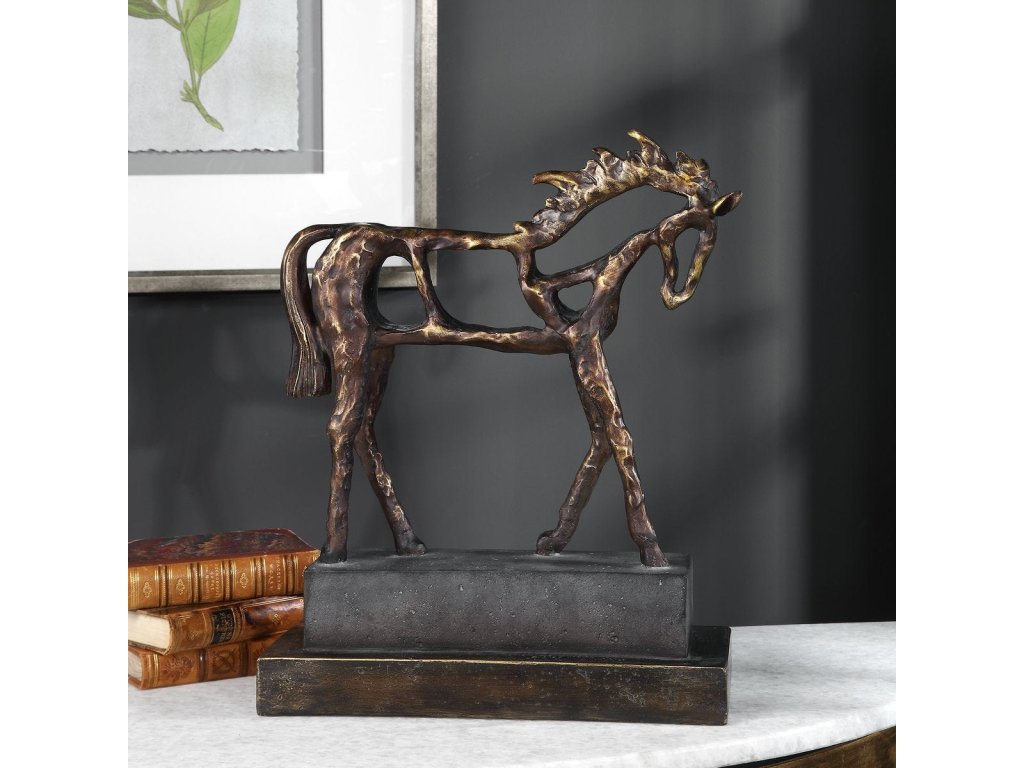 Titan Horse Sculpture - image 1