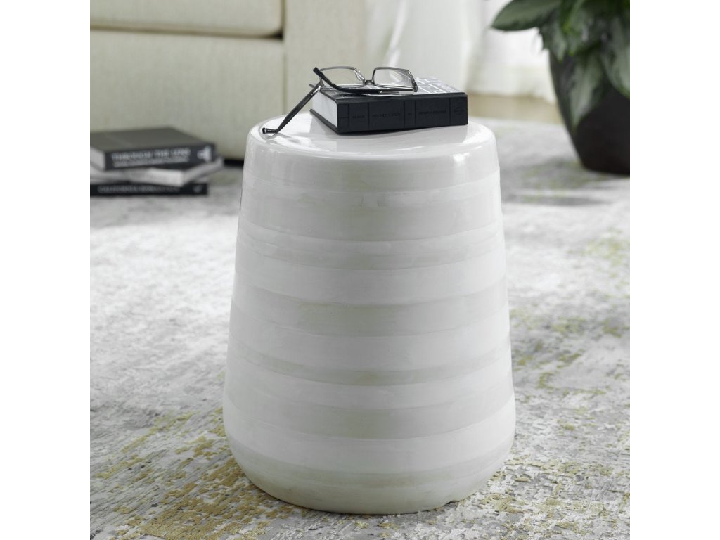 Desert Plains Garden Stool - image 1