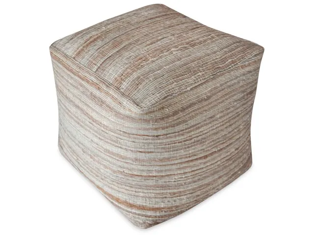 Shiro Pouf