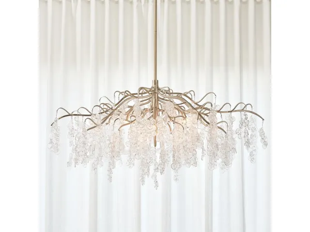 Boreas, 11 Lt Chandelier - Oval Grande - Alternative View