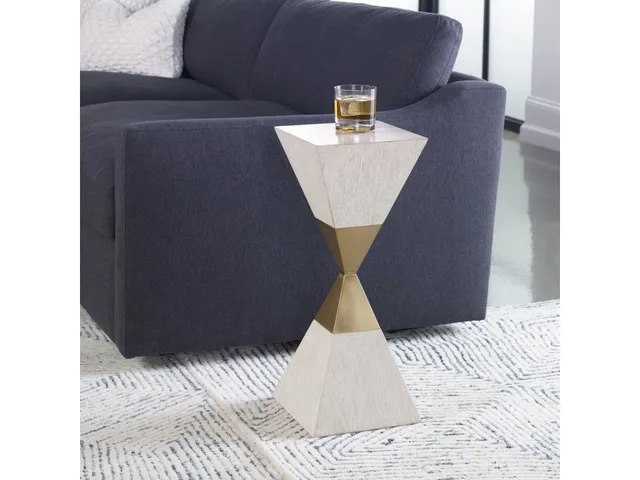 On Point Drink Table