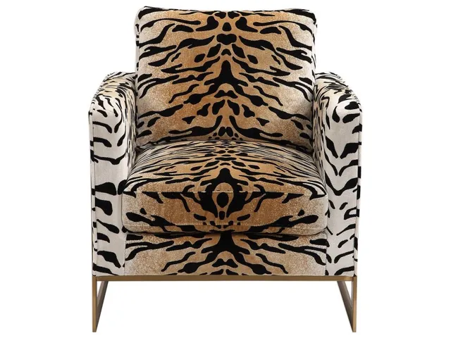 Hollyn Accent Chair