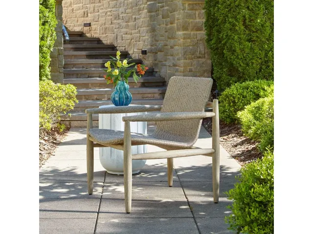 Sumba Outdoor Lounge Chair
