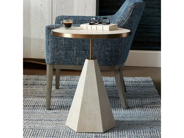 Pylon Side Table