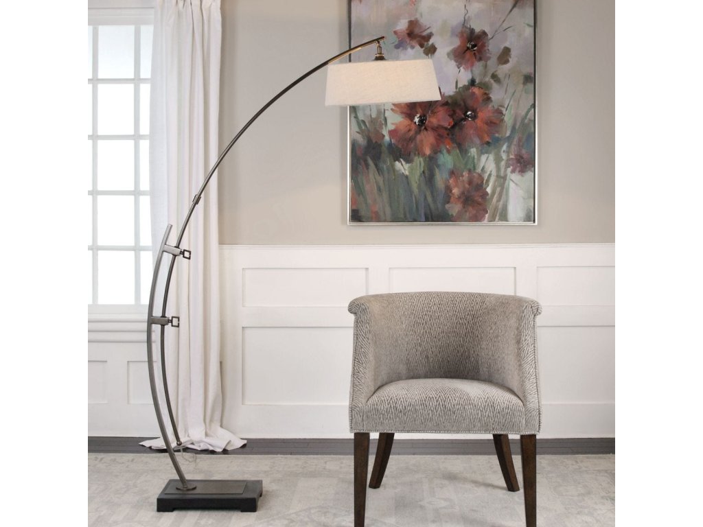 Calogero Floor Lamp - image 1