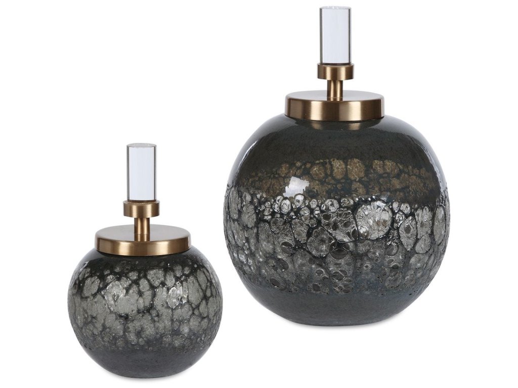 Cessair Bottles, S/2 - main image