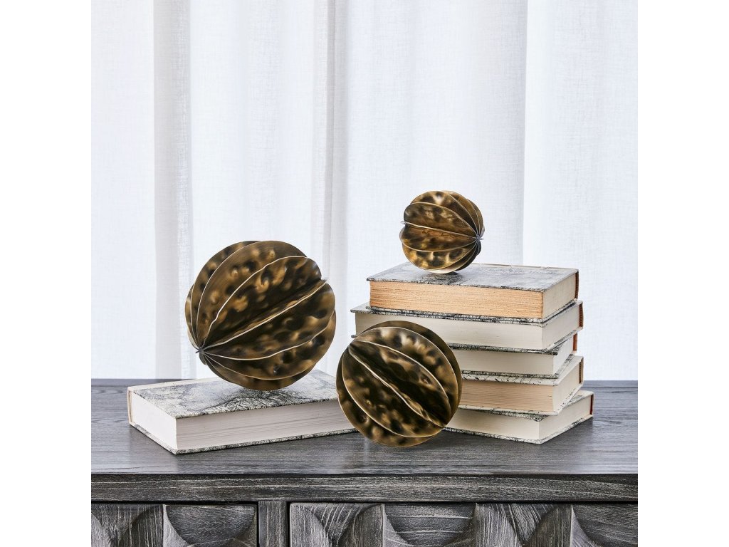 Roundelay Sculptures, S/3 - image 1