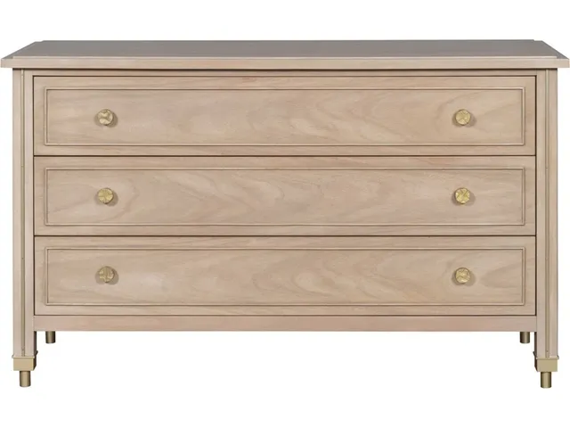 Reflection Chest