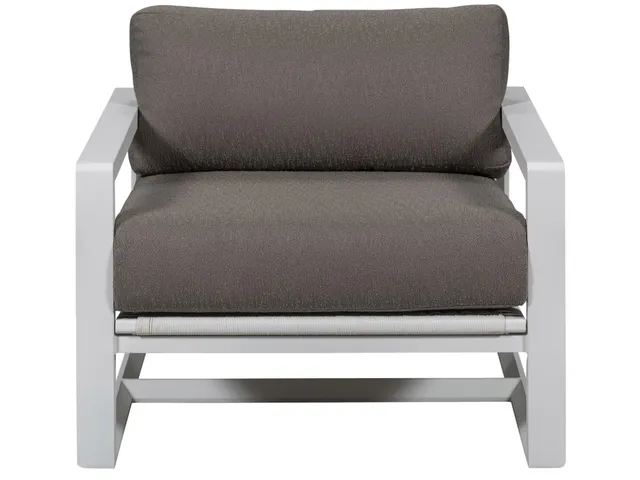 Breeze Outdoor Chair