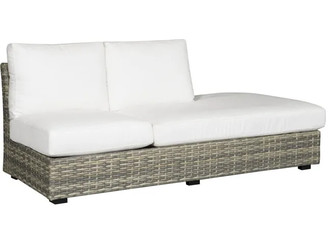 Montclair Outdoor Right Lounge - Alternative View
