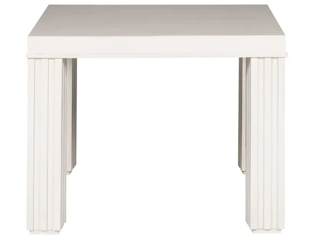 Fluted Dining Table with Fluted Leg