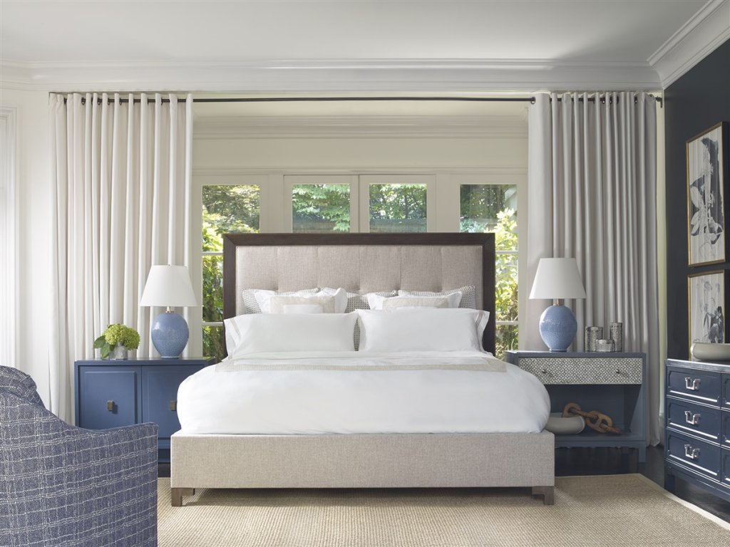 Ferrin Swivel Chair - image 6