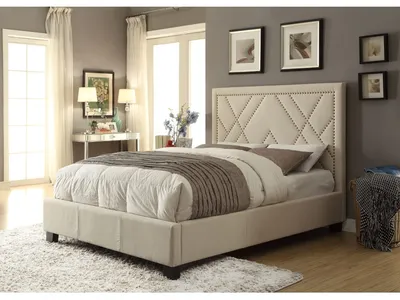 Vienne Nailhead Upholstered Platform Storage Bed in Powder