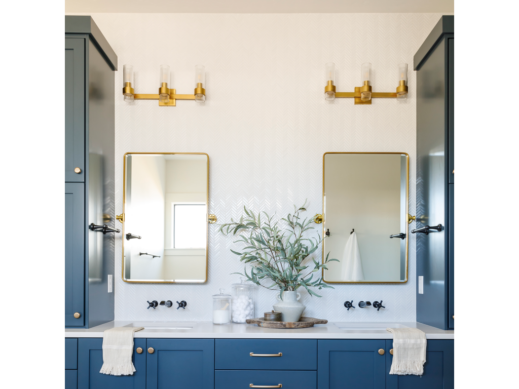 Geneva 3 - Light Vanity - image 2