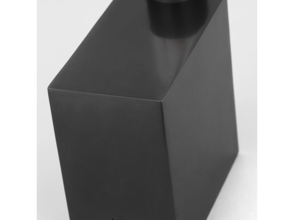 Phobos 15 Rechargeable Table Lamp - image 5