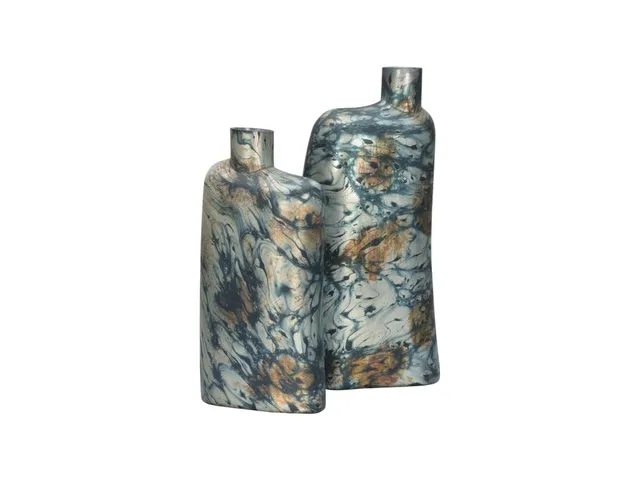 Mother Earth Vases (S2)