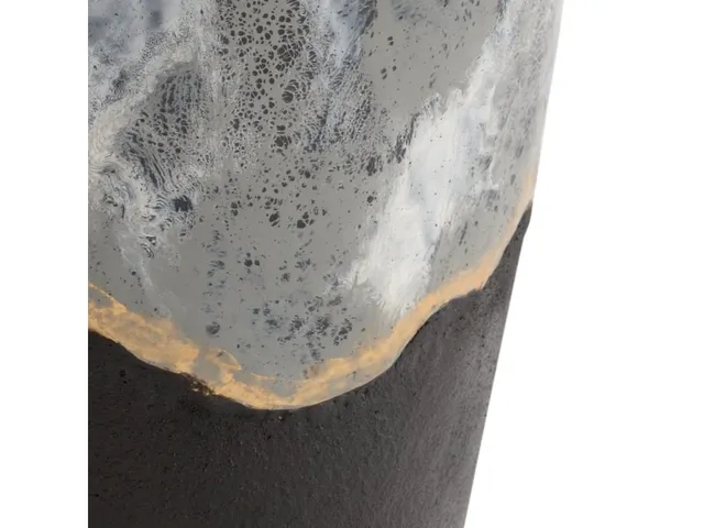 Ashur Vase - Alternative View