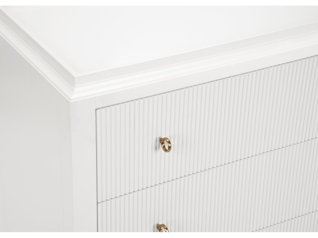 Cottage Chest - 3 Drawers - image 4