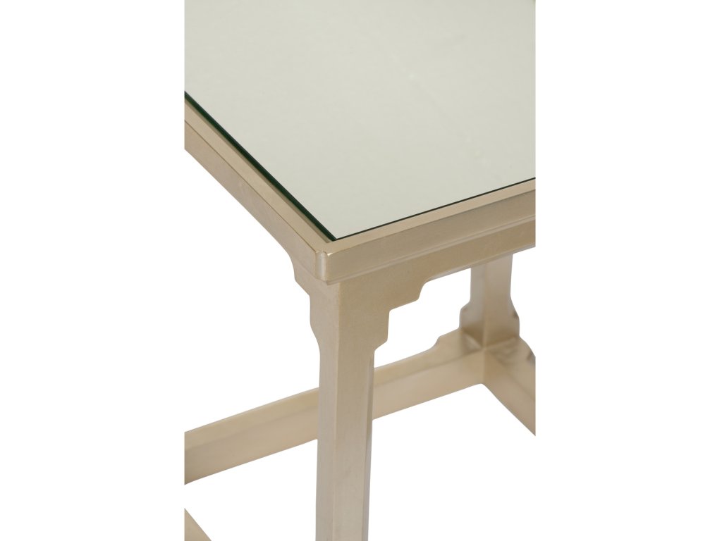 Vinh Table - image 2