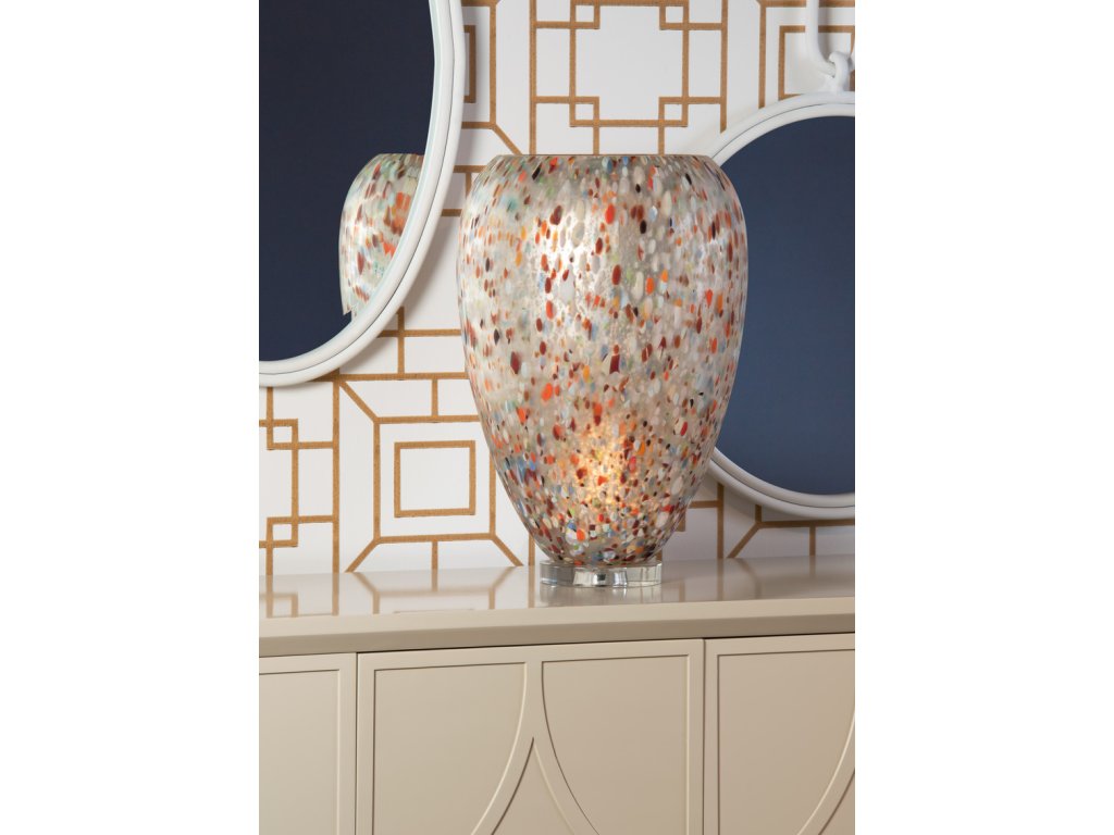 Auntie Dot Lamp - image 2
