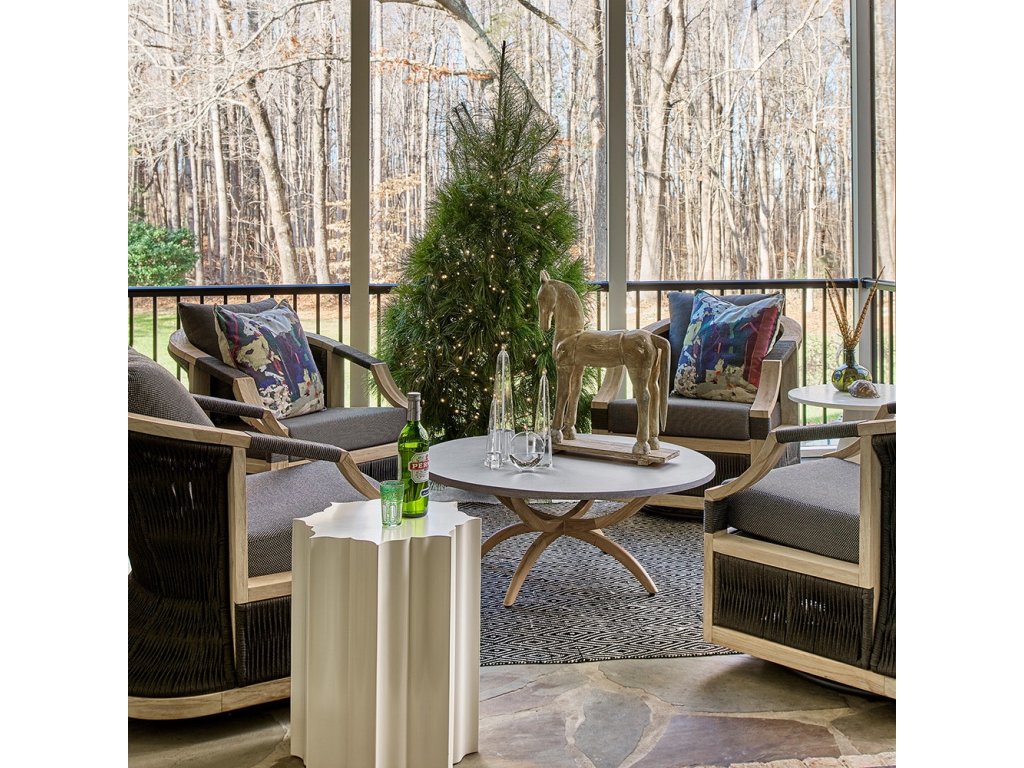 Bellevue Cocktail Table - image 2